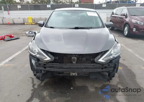 2017 Nissan Sentra Sv z USA, uszkodzony, nr VIN 3N1AB7AP4HL695393